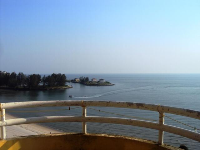 Holiday Condo @Pantai Ria Port Dickson Dış mekan fotoğraf